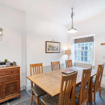 3 Bed In Skelwith Bridge Oc-lr130 *