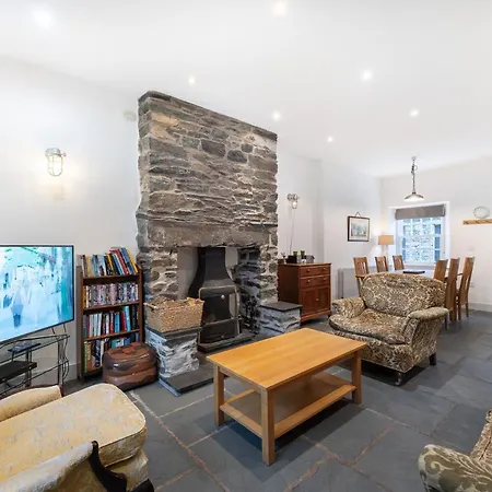 3 Bed In Skelwith Bridge Oc-lr130 * Элтеруотер